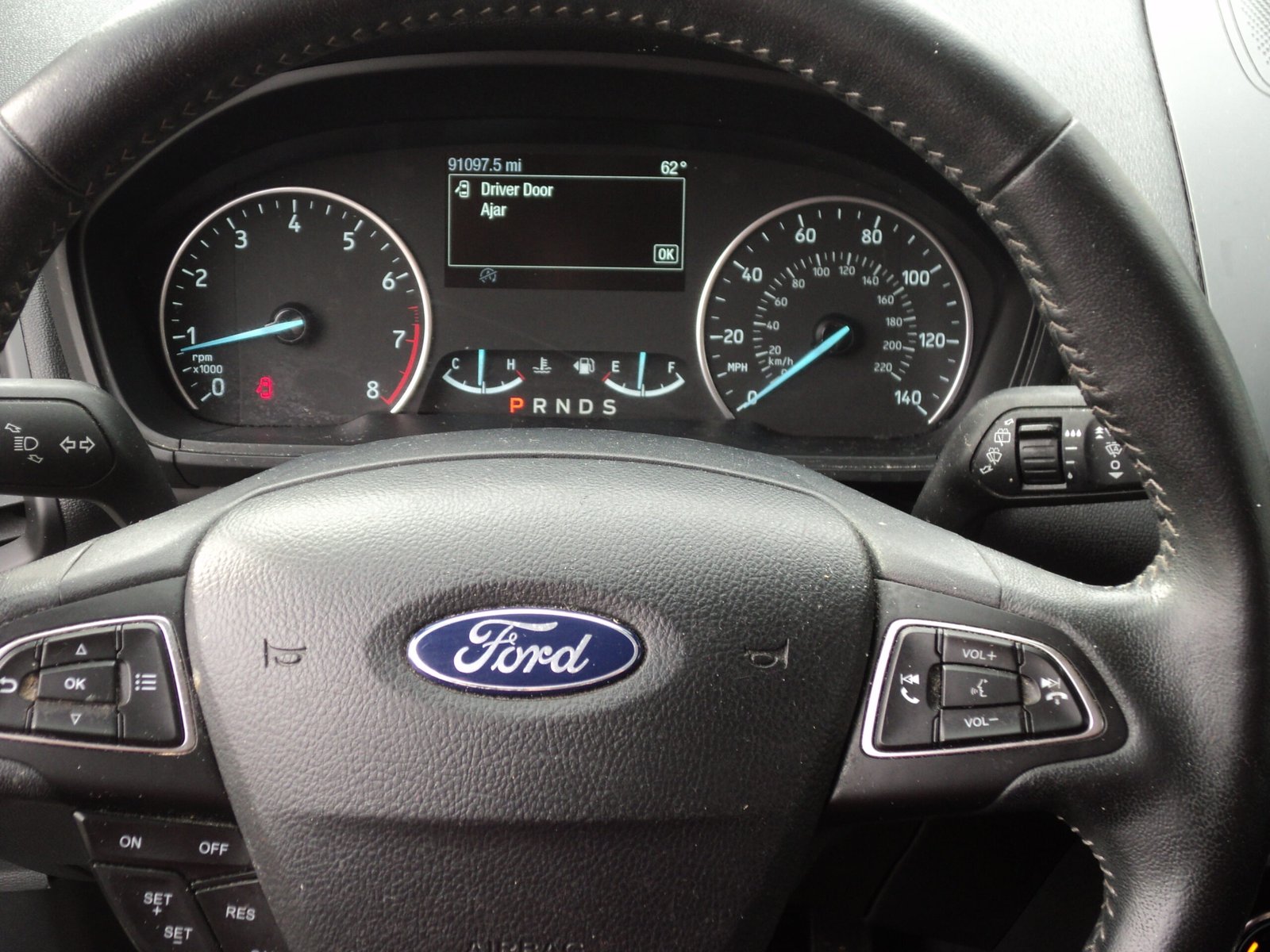 FORD EcoSport SES