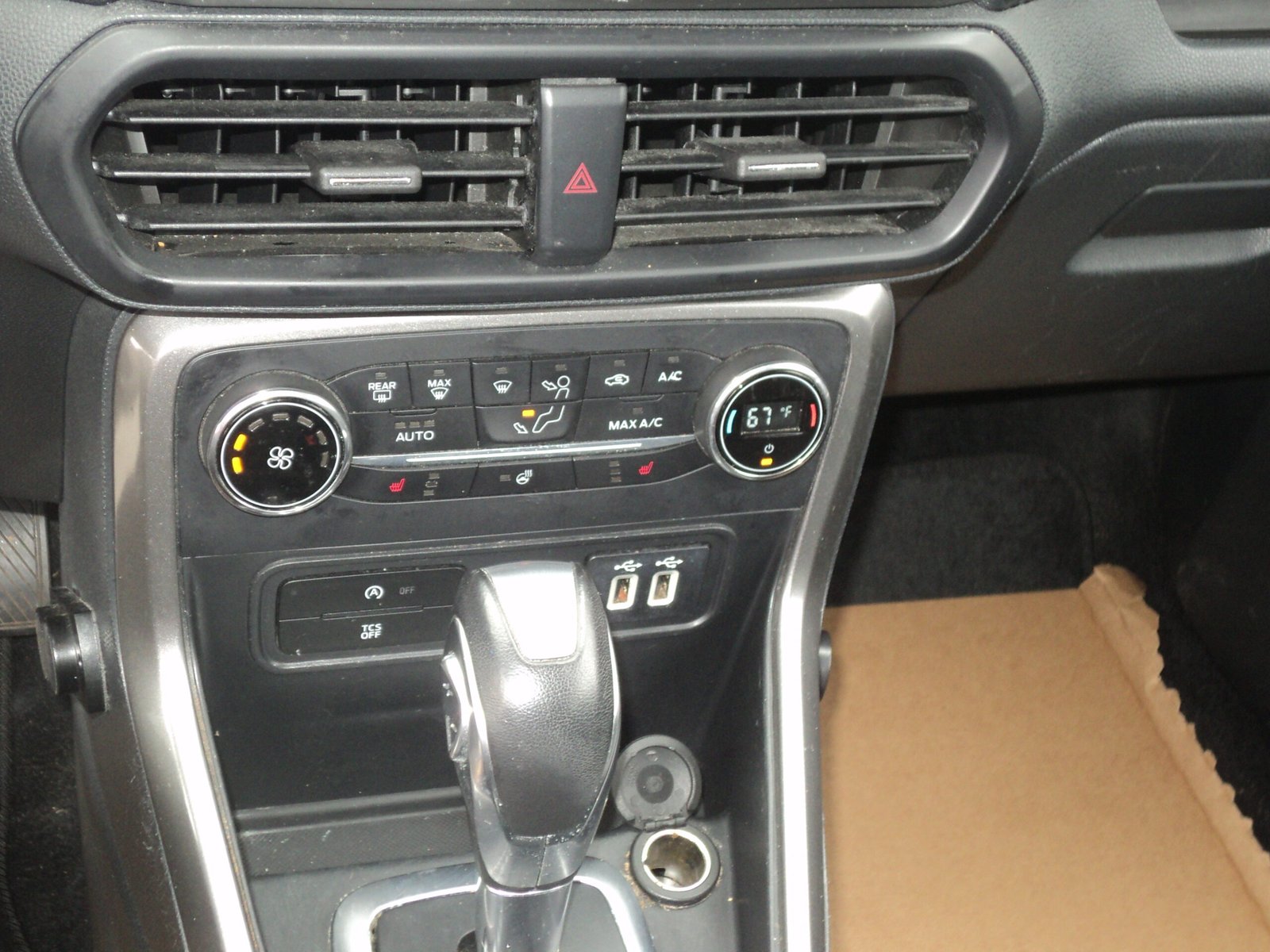 FORD EcoSport SES