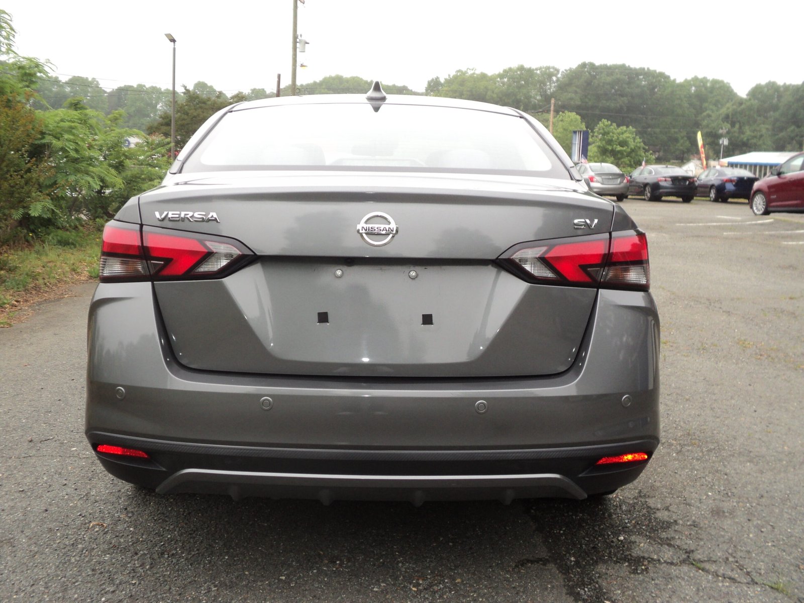 2020 NISSAN VERSA