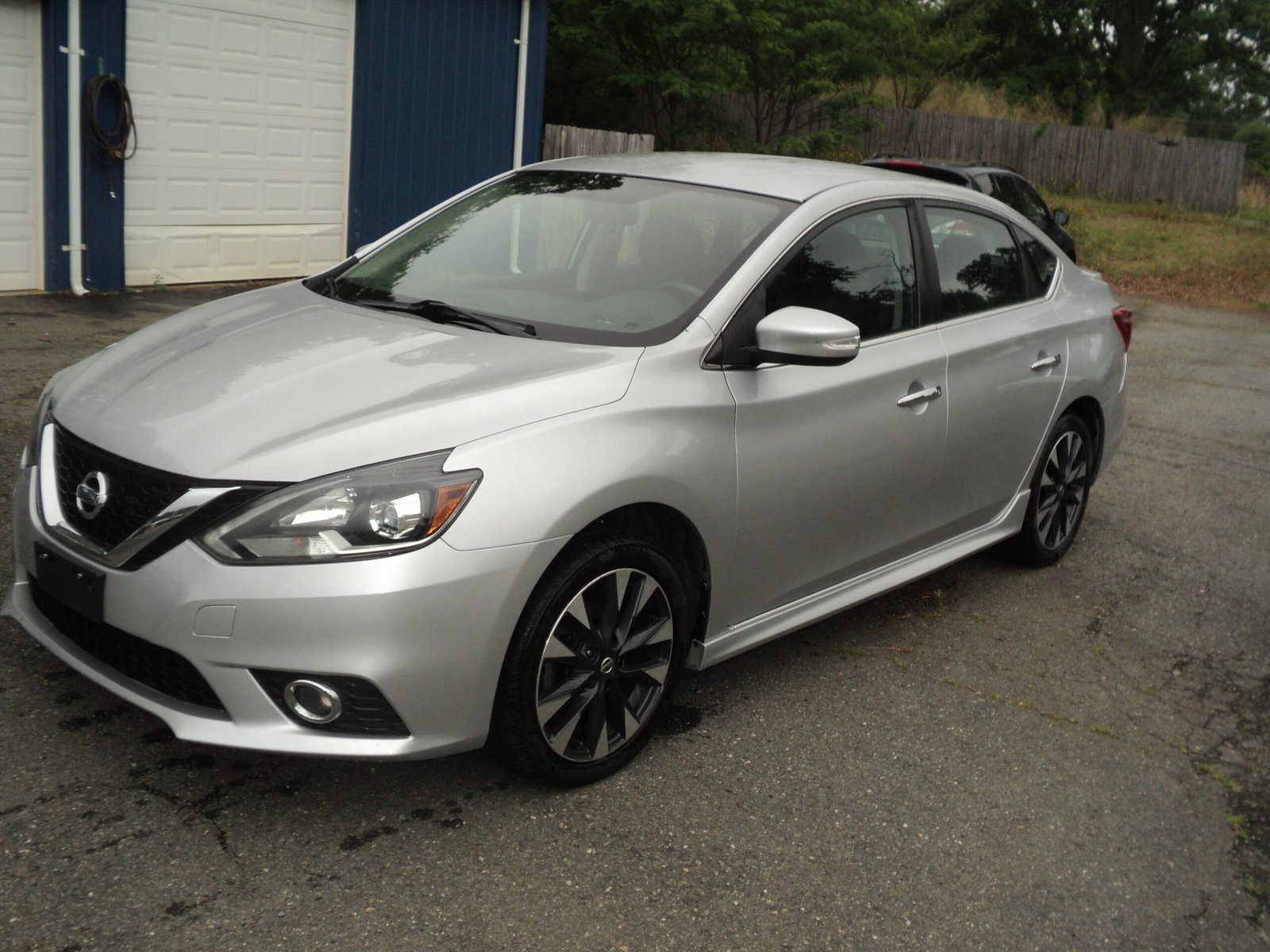 2016 NISSAN SENTRA SR