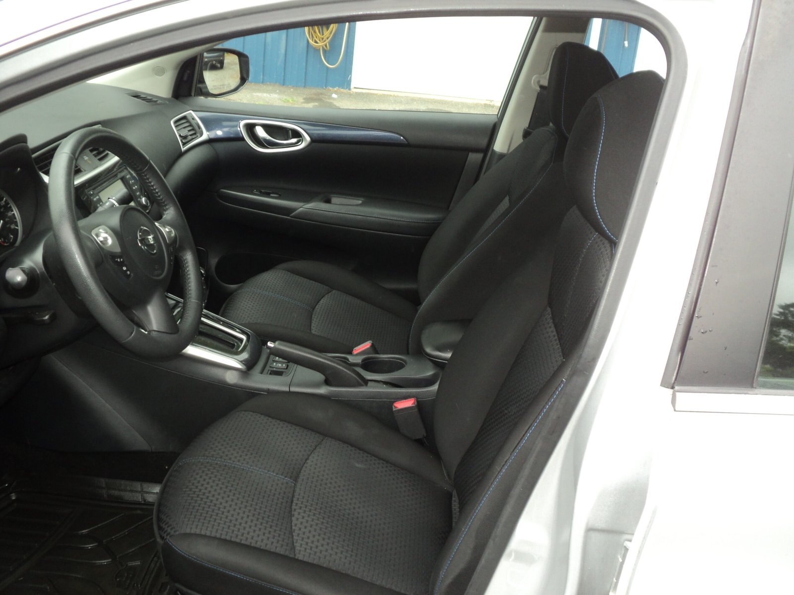 2016 NISSAN SENTRA SR